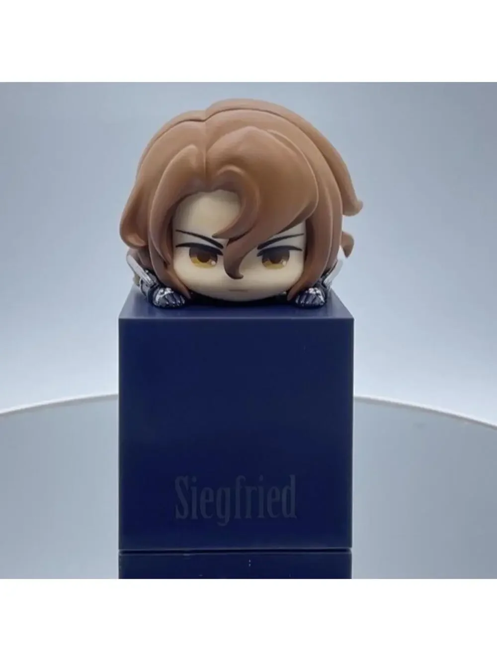 Cygames Granblue Fantasy Siegfried Look Up Figure Unisex OS Brown New Chibi PVC